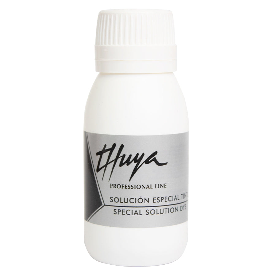 Thuya Special Solution Oxidant Liquid in white bottle