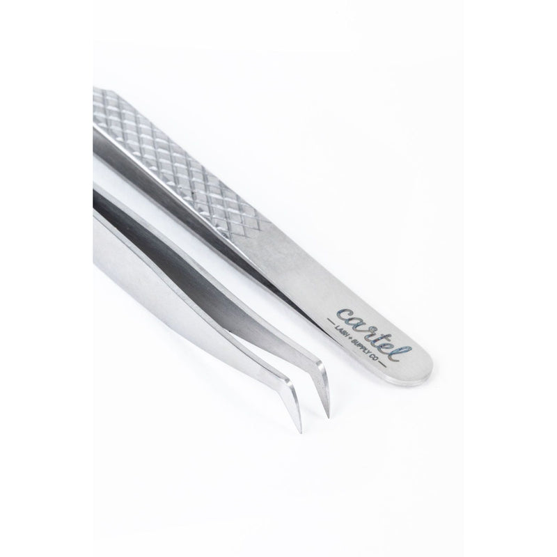 Cartel Lash Tweezer