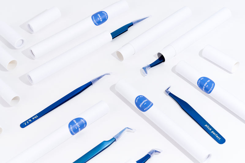 Untamed Artistry - Tweezers