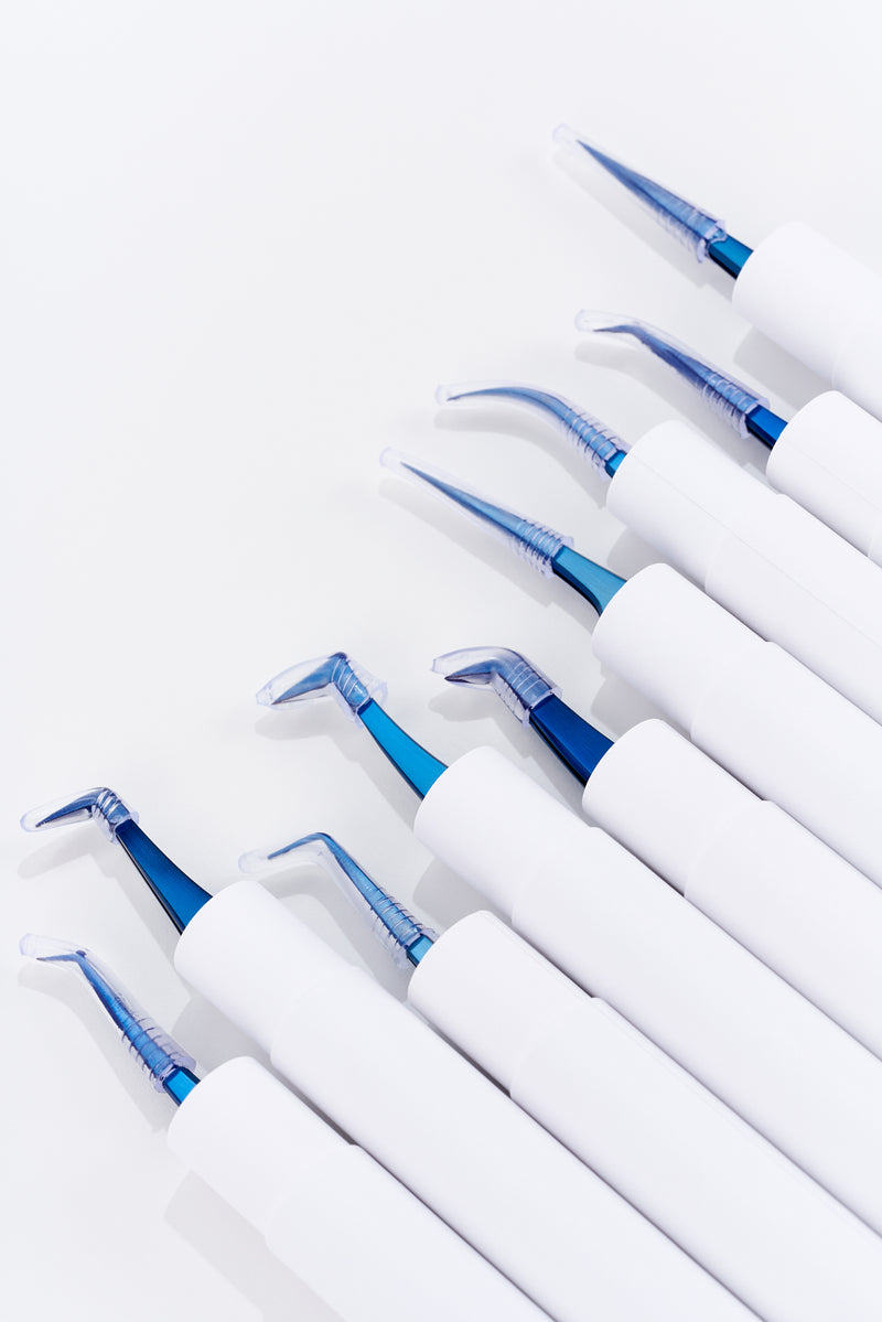 Untamed Artistry - Tweezers