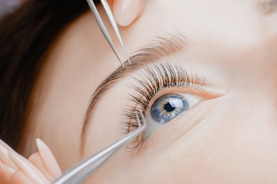 Back to Basics: Doing Classic Lash Extensions For Clients