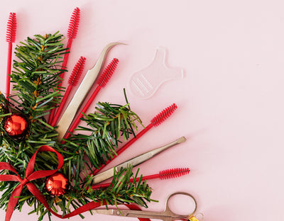 5 Reasons to Remind Your Clients to Book Lash Appointments Early This Holiday